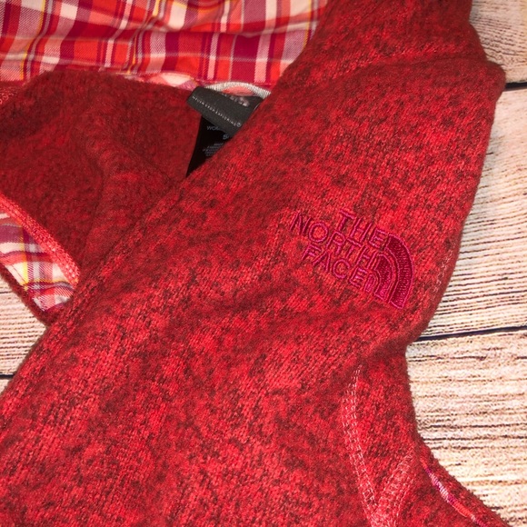 The North Face Vest with Hoodie - Picture 5 of 8